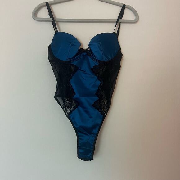 Frederick's Of Hollywood Beatrice Teal Blue Black Bodysuit Women Size Small NWT - Picture 2 of 6